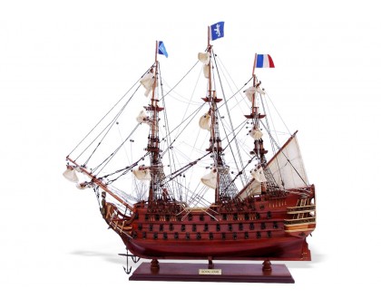 Модель корабля "Le Royal Louis" средний Франция