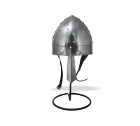 Норманнский назальный шлем