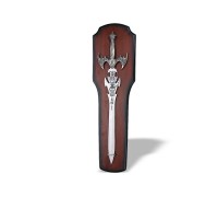 Меч "Бэт" на панно Меч "Бэт" на панно