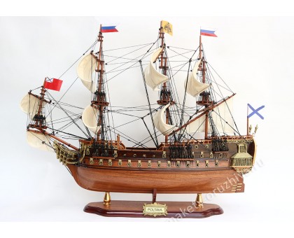 Модель линейного корабля "Полтава" средний Россия
