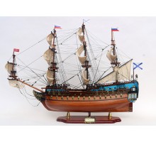 Модель линейного корабля "Ингерманланд" средний Россия